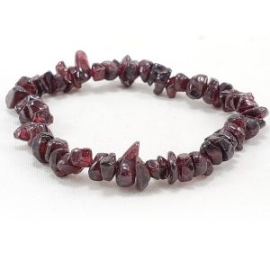 Garnet Chips Bracelet